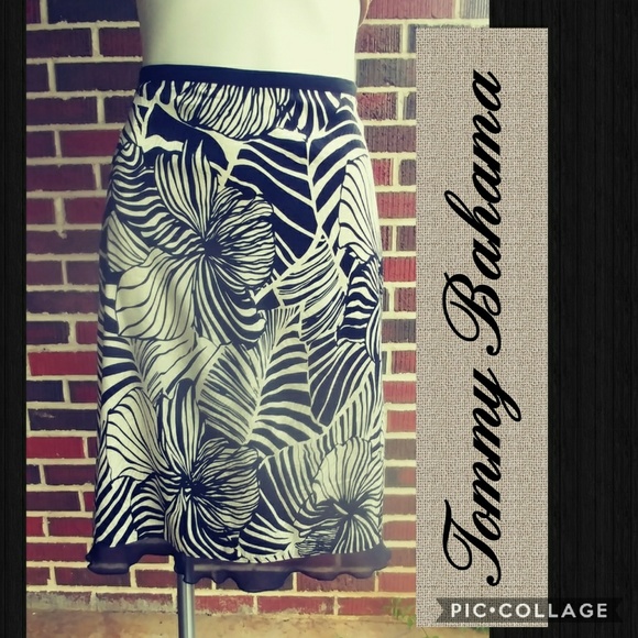 Tommy Bahama Dresses & Skirts - ✳️✳️ Tommy Bahama Stretch Floral Skirt✳️✳️ Tommy Bahama Dresses & Skirts - ✳️✳️ Tommy Bahama Stretch Floral Skirt✳️✳️